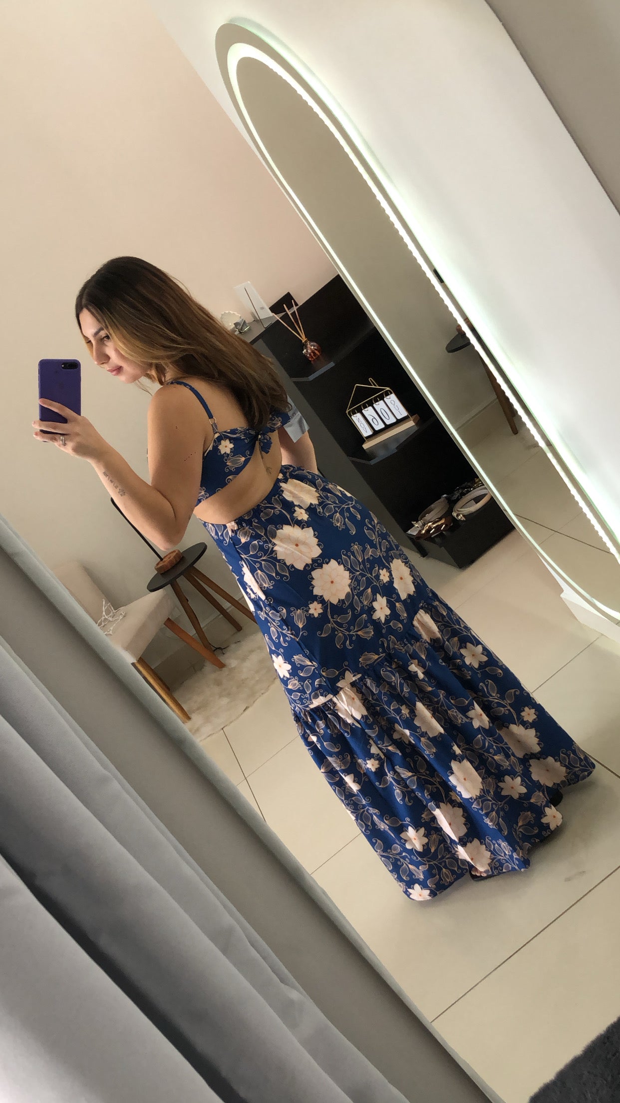 Vestido longo azul estampado com detalhe de estrela - U