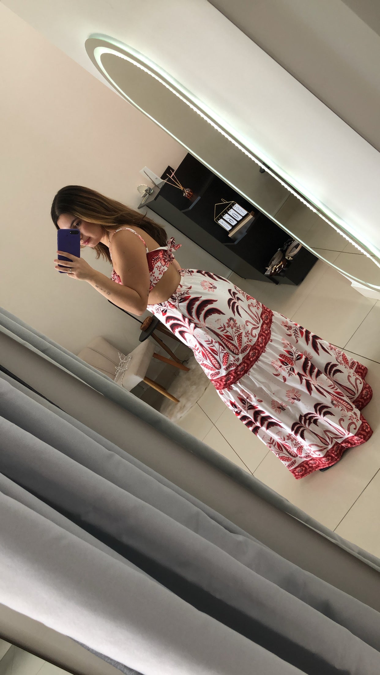 Vestido Longo Vermelho Estampado Com Detalhe de Estrela - U