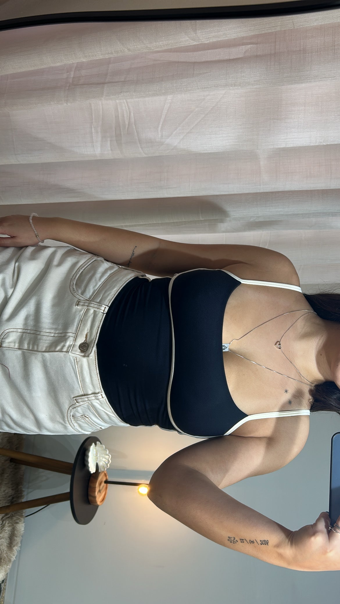 Body em Poliamida com Recortes Contrastantes - Preto com Off White