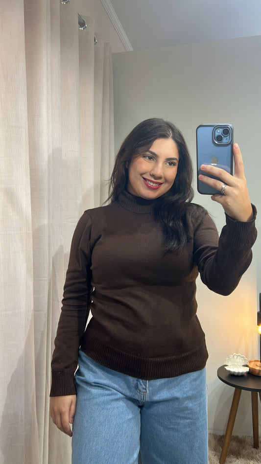 Blusa Cacharrel Gola Alta Poliester - Marrom