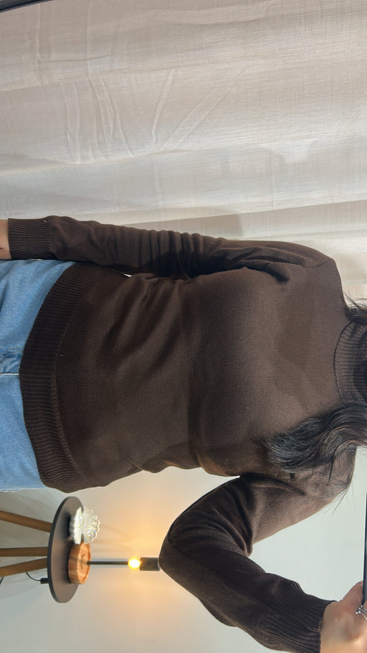 Blusa Cacharrel Gola Alta Poliester - Marrom