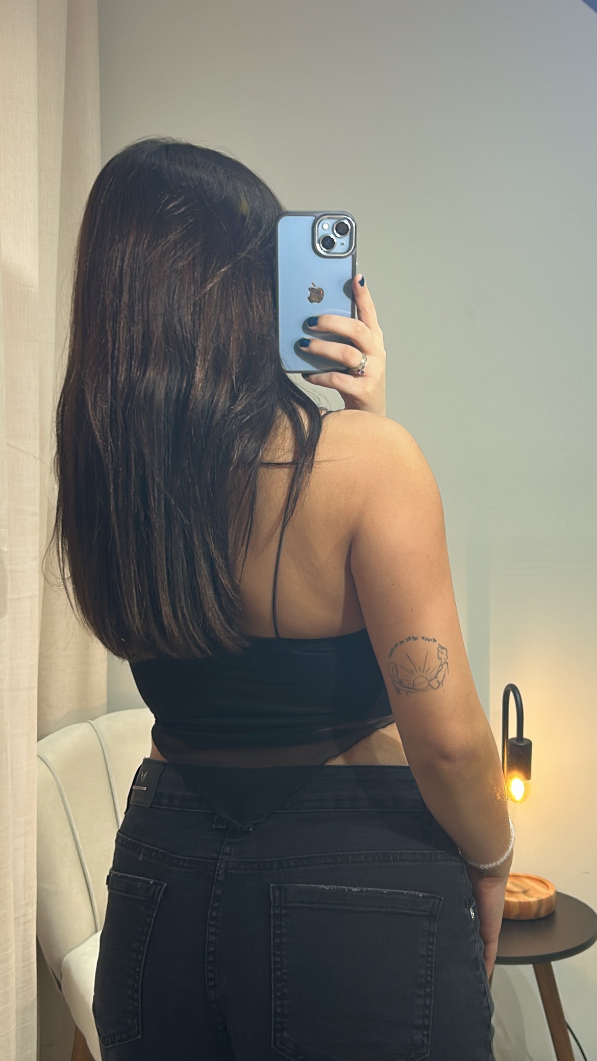 Cropped Assimétrico em Poliamida com Tule - Preto
