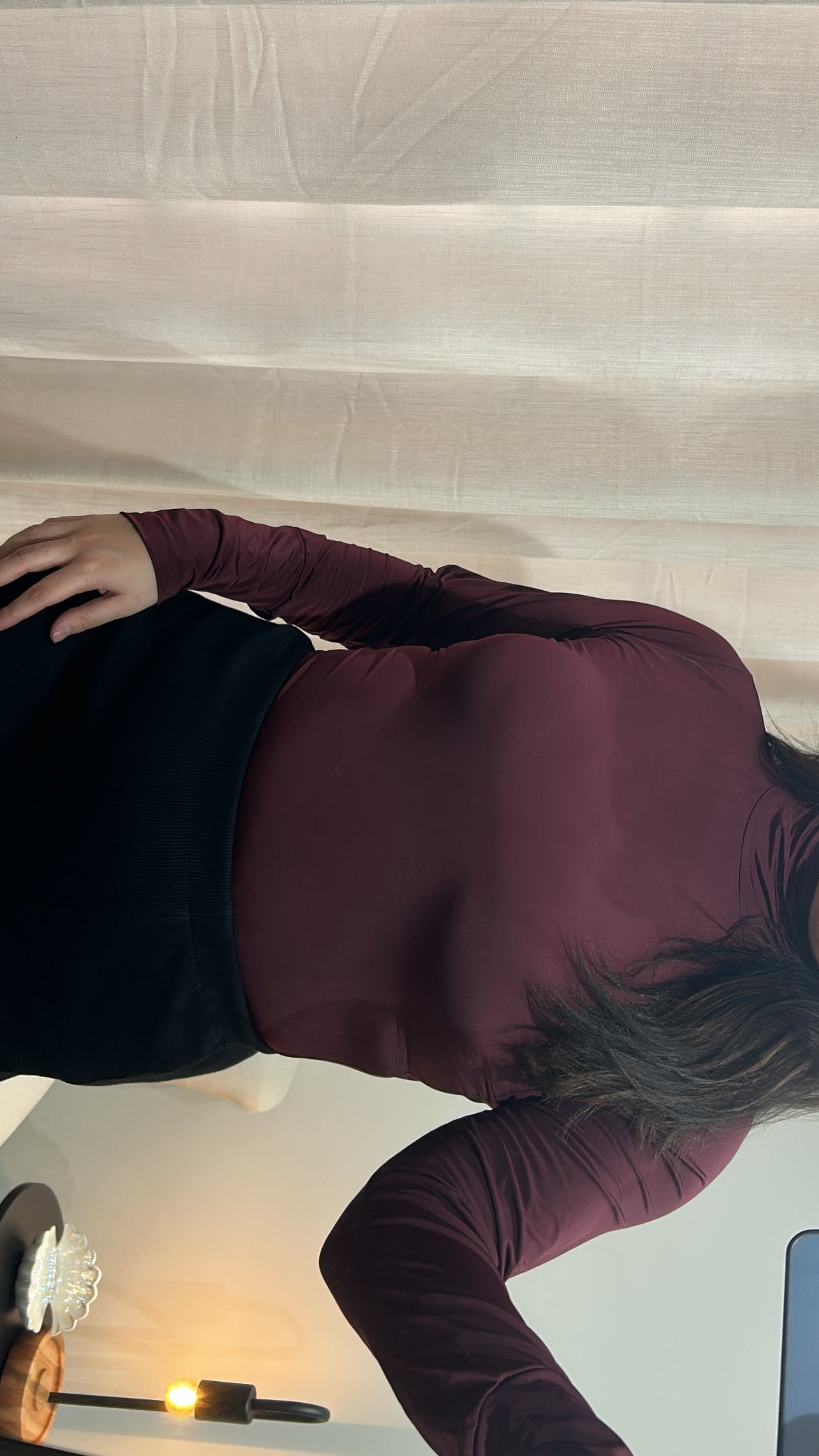 Blusa Gola Alta em Poliamida – Vinho