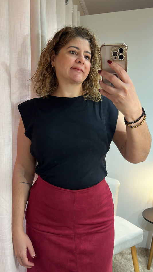 Blusa com Babado na Manga - Preto