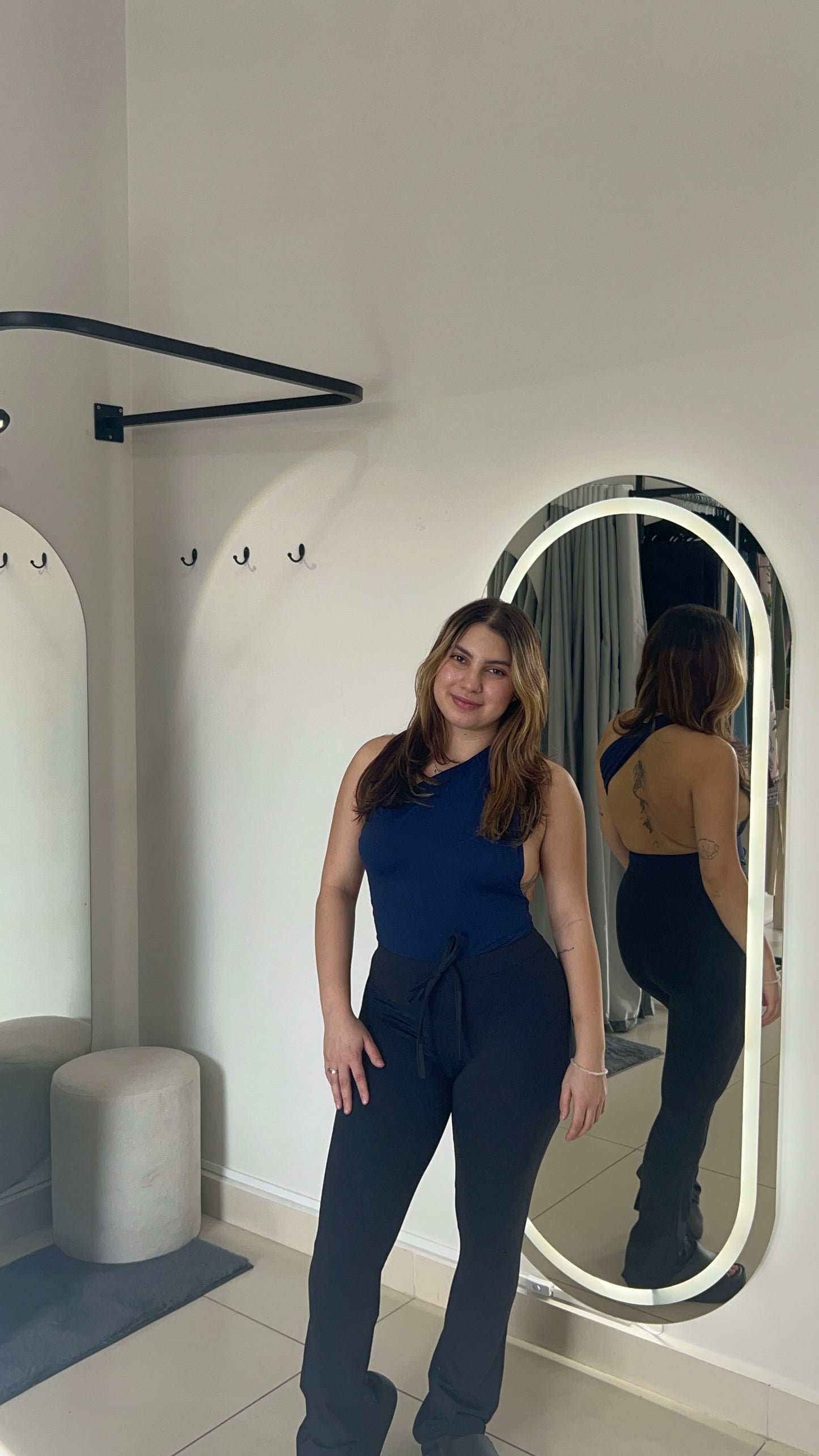 Body Azul Marinho Decotado Nas Costas - U