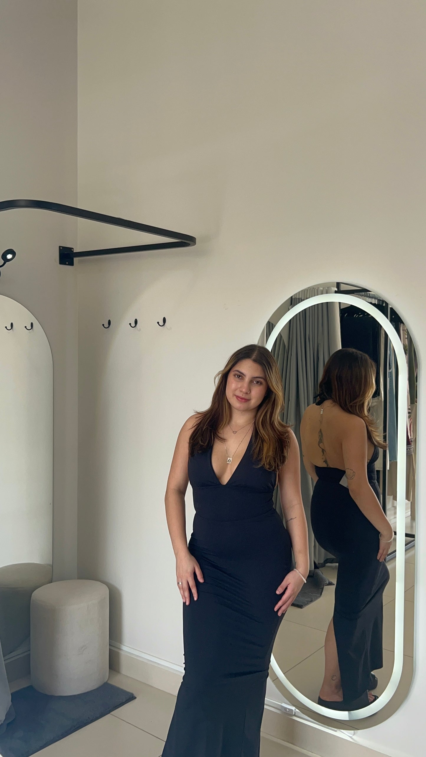 Body Preto Decotado - U